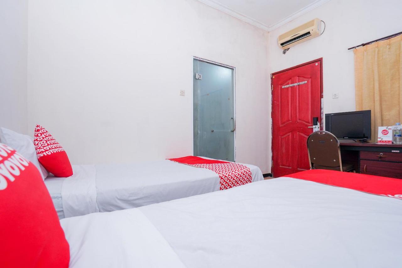 Collection O 1112 Comfitel Siwalankerto Aa4 Hotel Surabaya Exterior photo